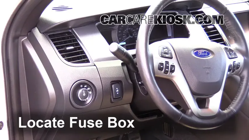 2014 Ford Taurus SHO 3.5L V6 Turbo Fusible (intérieur)